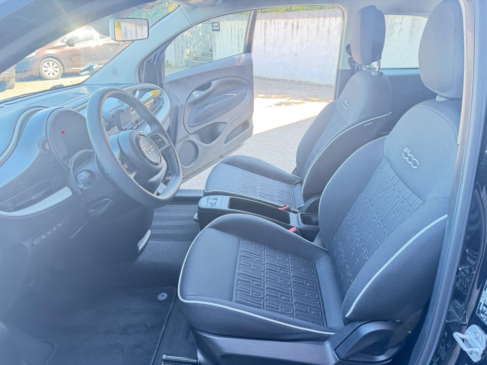 Fiat 500e 24 Action 3d