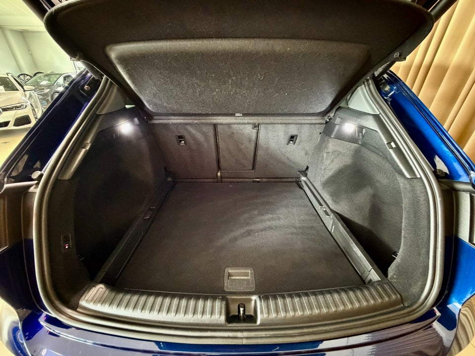 Audi Q4 e-tron 40 Attitude 5d