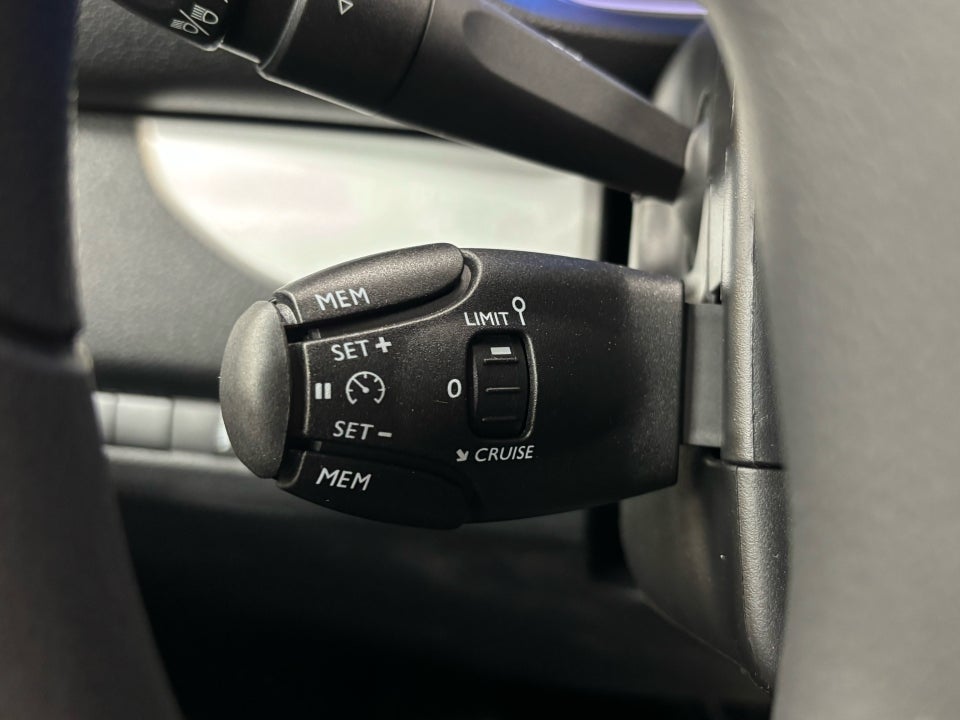 Peugeot e-Traveller 75 L2 Business