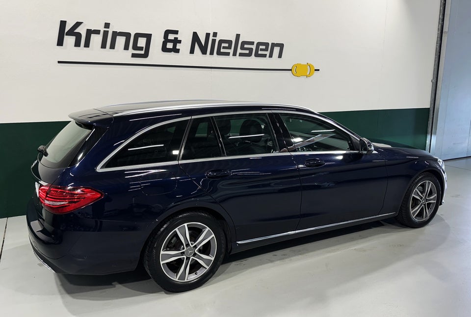 Mercedes C300 2,0 stc. aut. 5d