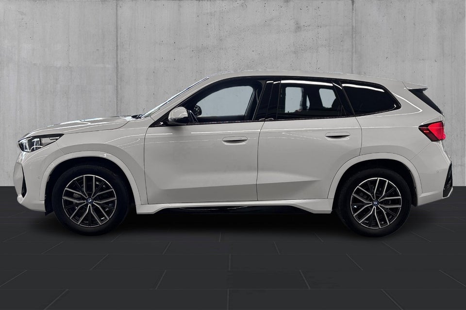 BMW iX1 eDrive20 M-Sport 5d