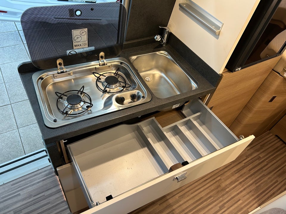 Fiat Carthago 2,2 Malibu 640 LE aut. 3d