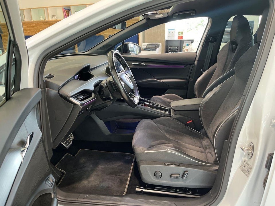Skoda Enyaq 80 iV Sportline 5d