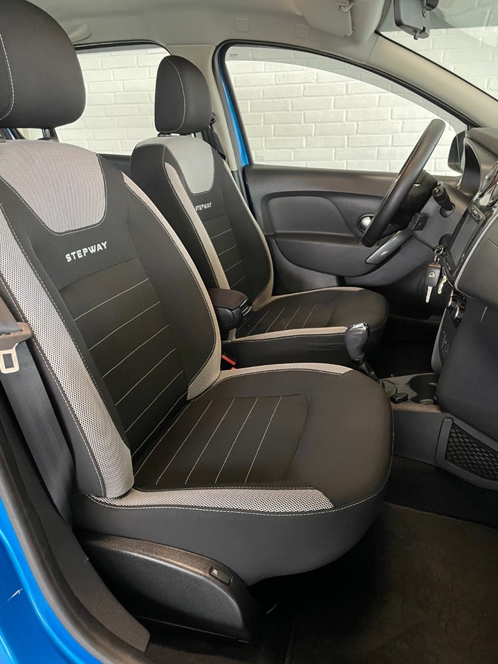 Dacia Sandero Stepway 0,9 TCe 90 Prestige Easy-R 5d