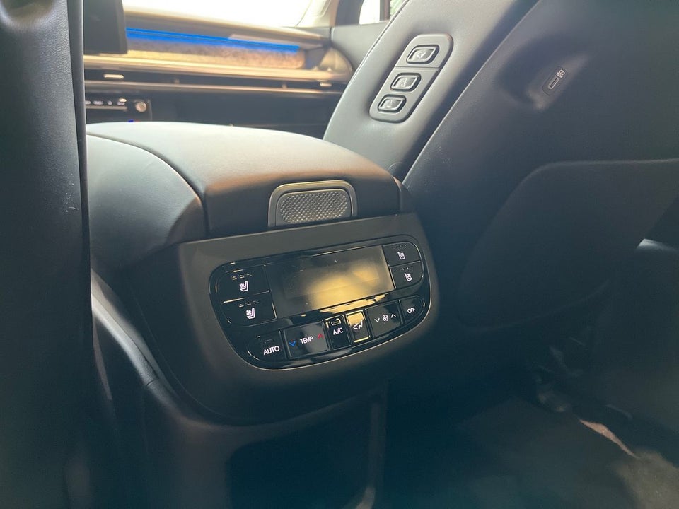 Hyundai Ioniq 9 110 Calligraphy 4WD 7prs 5d