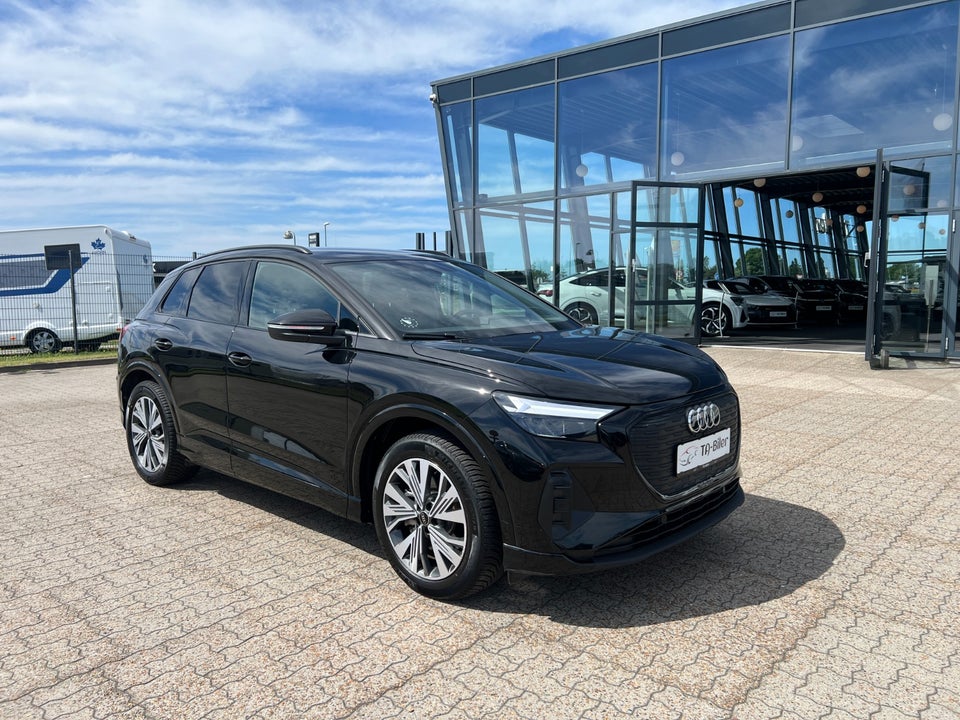 Audi Q4 e-tron 45 Advanced 5d