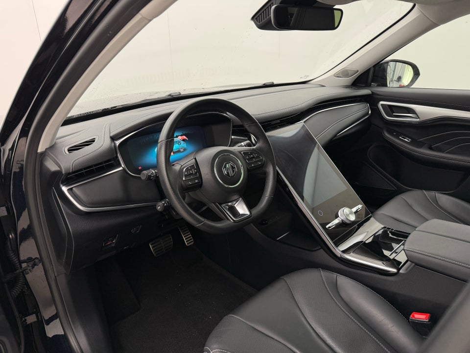 MG Marvel R Performance 5d