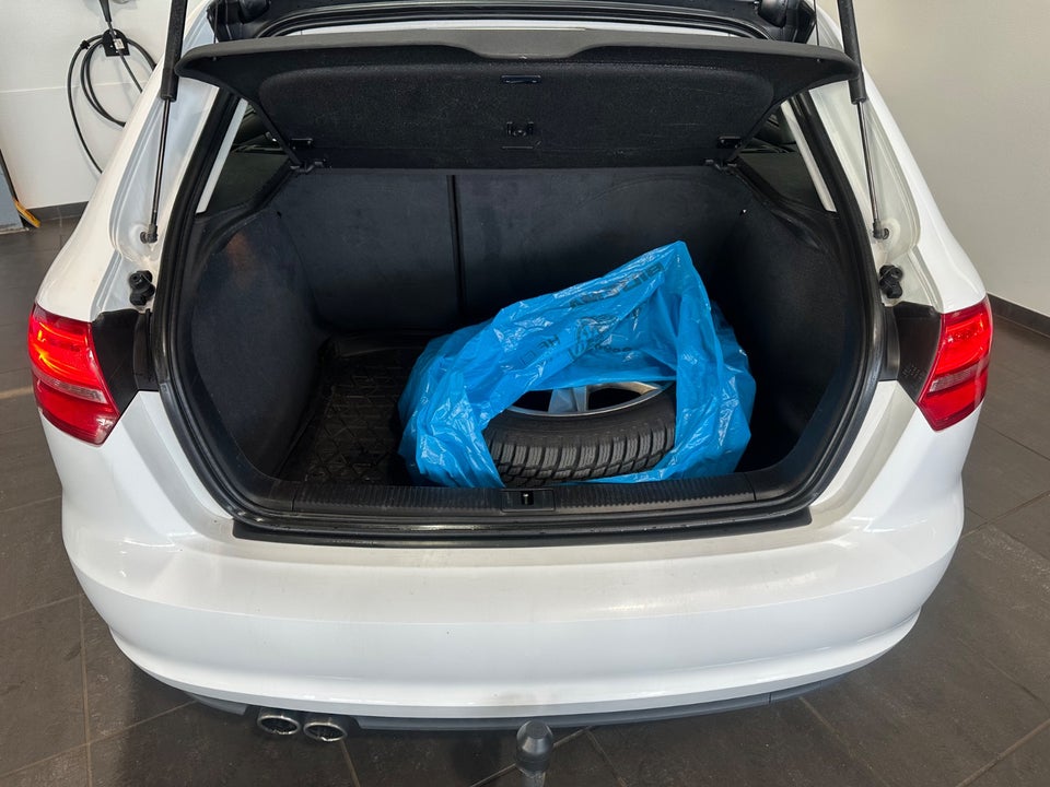 Audi A3 1,4 TFSi Ambition Sportback S-tr. 5d