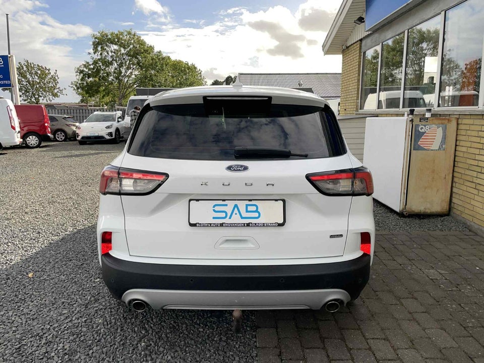 Ford Kuga 2,5 PHEV Titanium CVT 5d