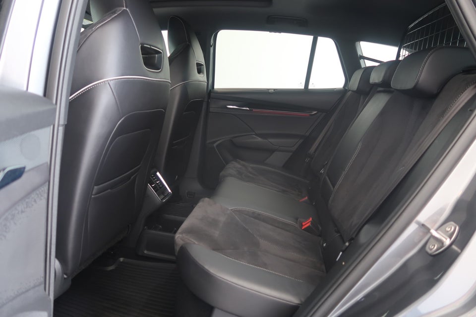 Skoda Enyaq 80 iV Sportline 5d