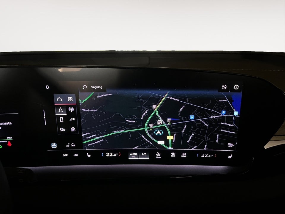 Audi Q6 e-tron Progress performance 5d