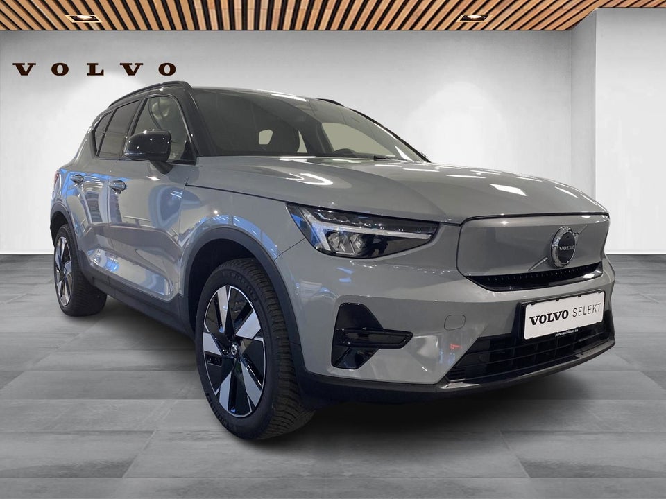 Volvo XC40 P6 ReCharge Plus 5d