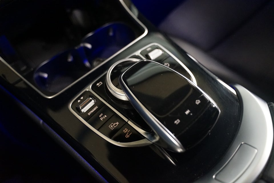 Mercedes C300 e 2,0 Avantgarde stc. aut. 5d
