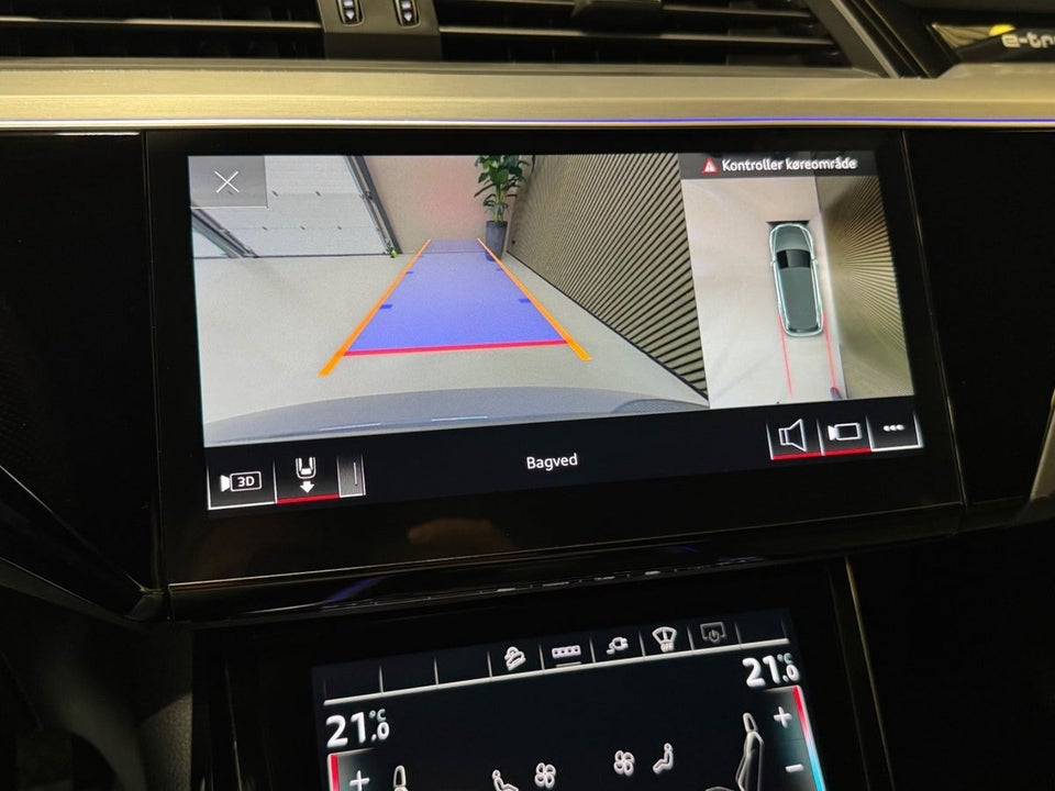 Audi e-tron 55 S-line quattro 5d