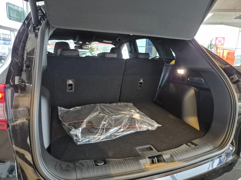 Ford Kuga 2,5 PHEV ST-Line X CVT 5d