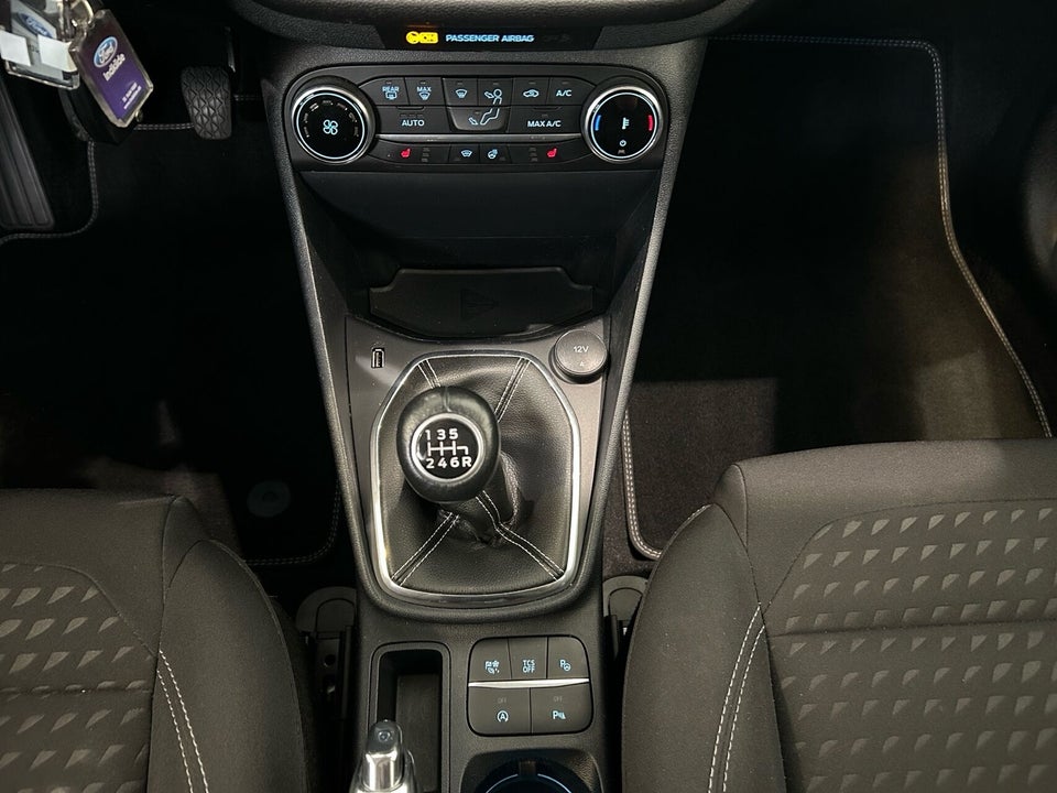 Ford Fiesta 1,0 EcoBoost mHEV Titanium 5d