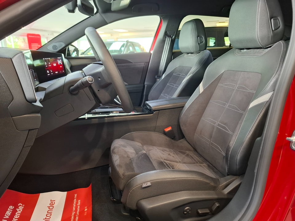 Opel Astra-e 54 GS Sports Tourer 5d