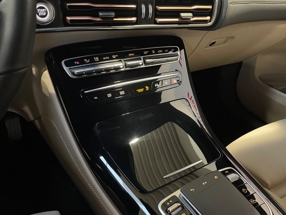 Mercedes EQC400 4Matic 5d