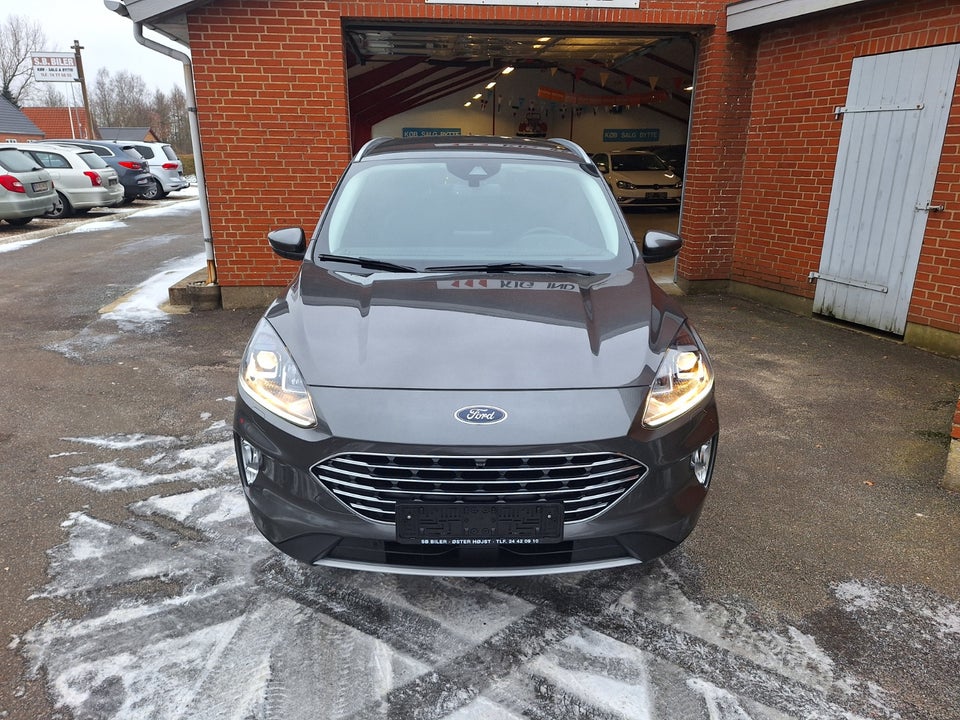Ford Kuga 2,5 PHEV Titanium CVT 5d