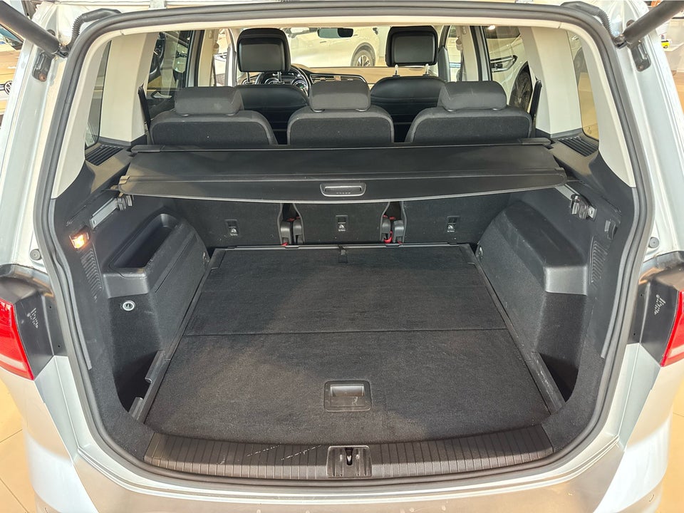 VW Touran 1,6 TDi 110 Comfortline DSG 5d