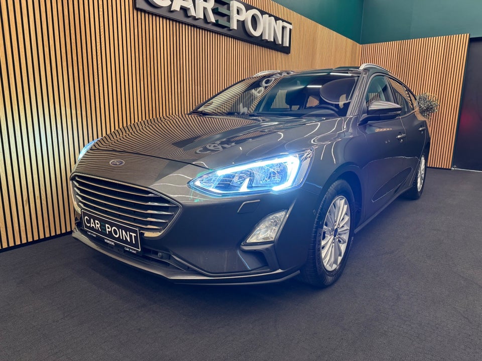 Ford Focus 1,0 EcoBoost Titanium Business stc. 5d