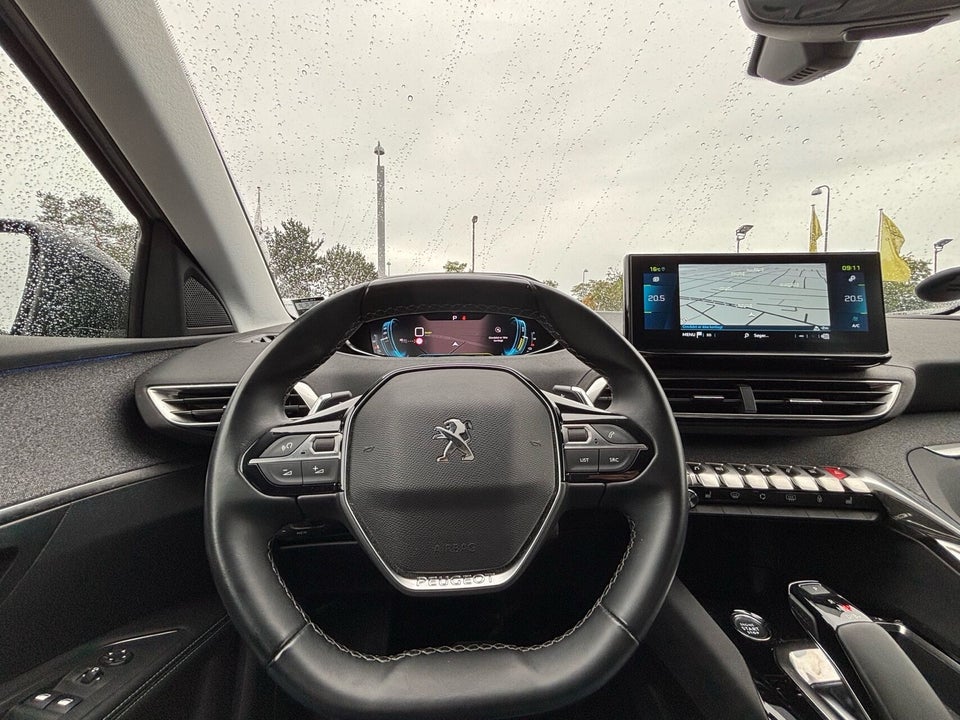 Peugeot 3008 1,6 Hybrid Selection Sport Limited EAT8 5d