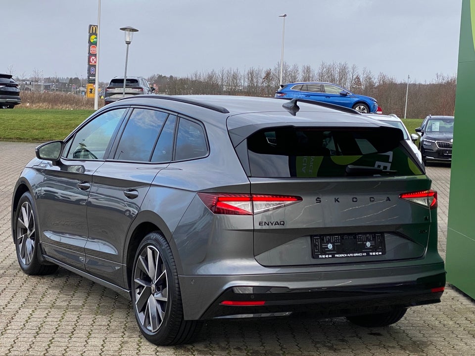 Skoda Enyaq 80x iV Sportline 5d