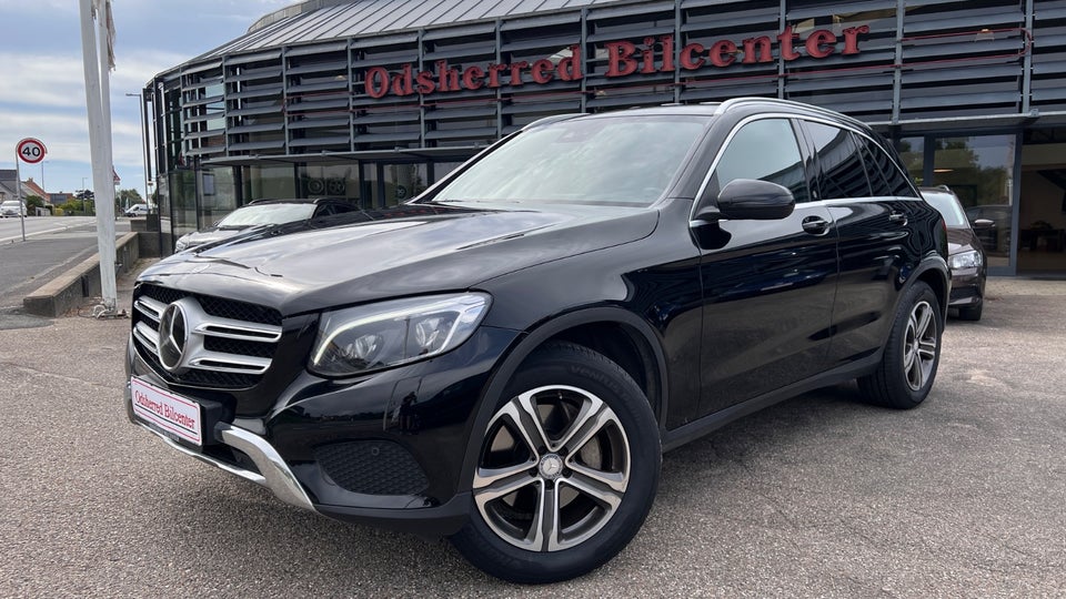 Mercedes GLC250 2,0 AMG Line aut. 4Matic 5d