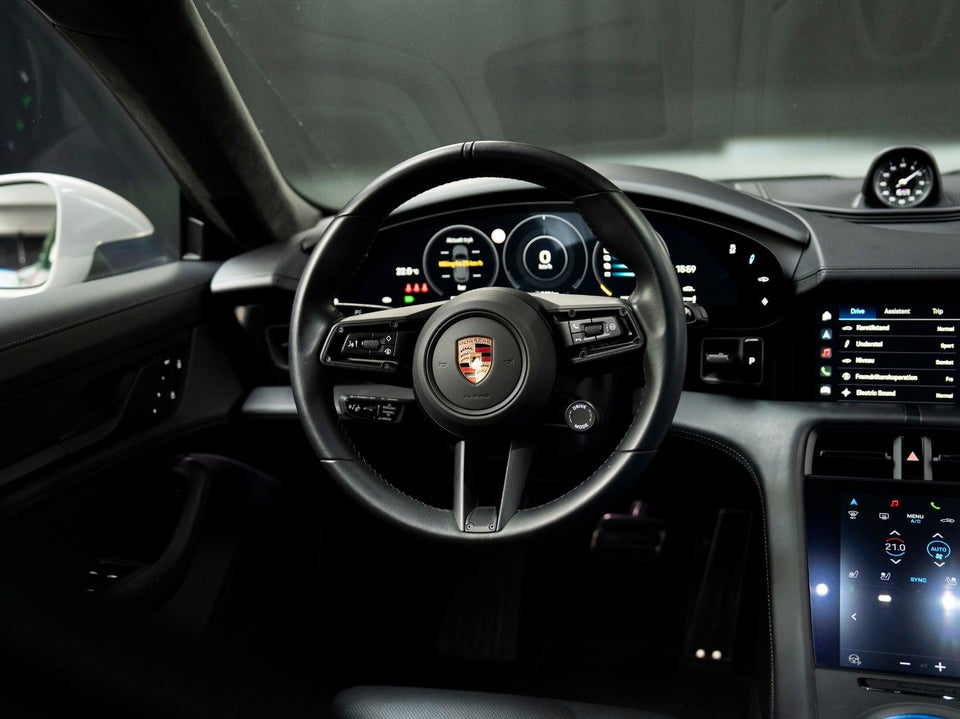 Porsche Taycan GTS Performance+ Sport Turismo 5d