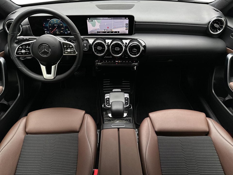 Mercedes A200 1,3 Progressive Line aut. 5d