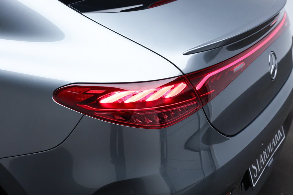 Mercedes EQE350 AMG Line 4d