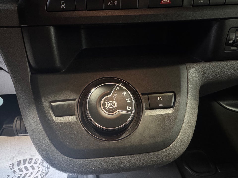 Peugeot Expert 2,0 BlueHDi 180 L2 Plus EAT6 Van