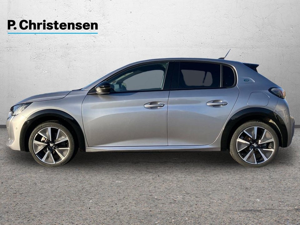 Peugeot e-208 50 GT Sky 5d