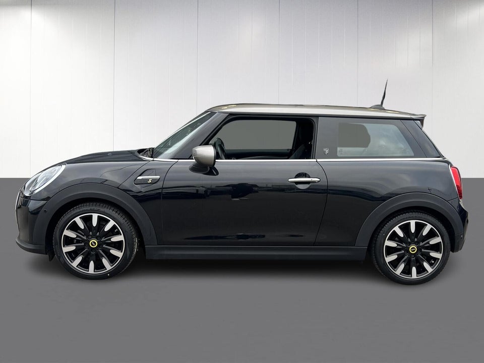 MINI Cooper SE Younique Trim 3d