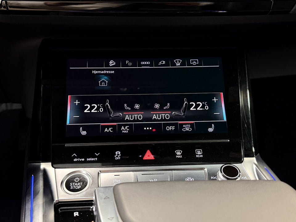 Audi e-tron 55 S-line Sportback quattro 5d