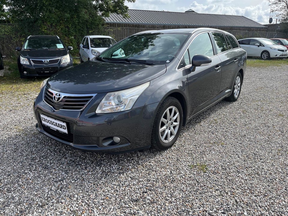 Toyota Avensis 2,0 D-4D TX stc. 5d