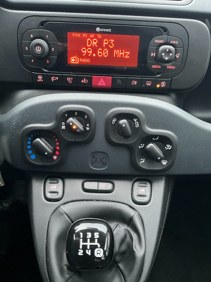 Fiat Panda 1,2 69 Lounge 5d