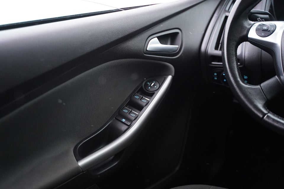 Ford Focus 1,0 SCTi 100 Edition stc. ECO 5d