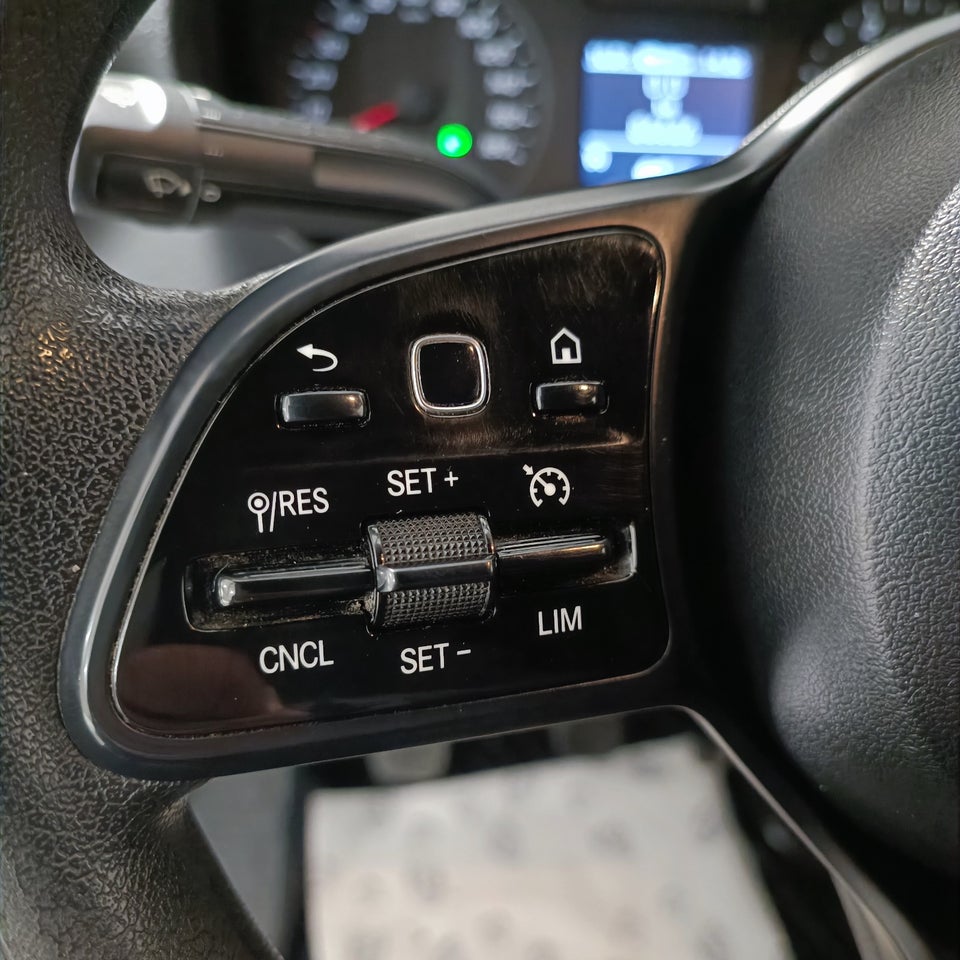 Mercedes Sprinter 316 2,2 CDi A2 Kassevogn RWD