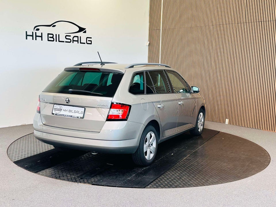 Skoda Fabia 1,0 TSi 110 Active Combi DSG 5d