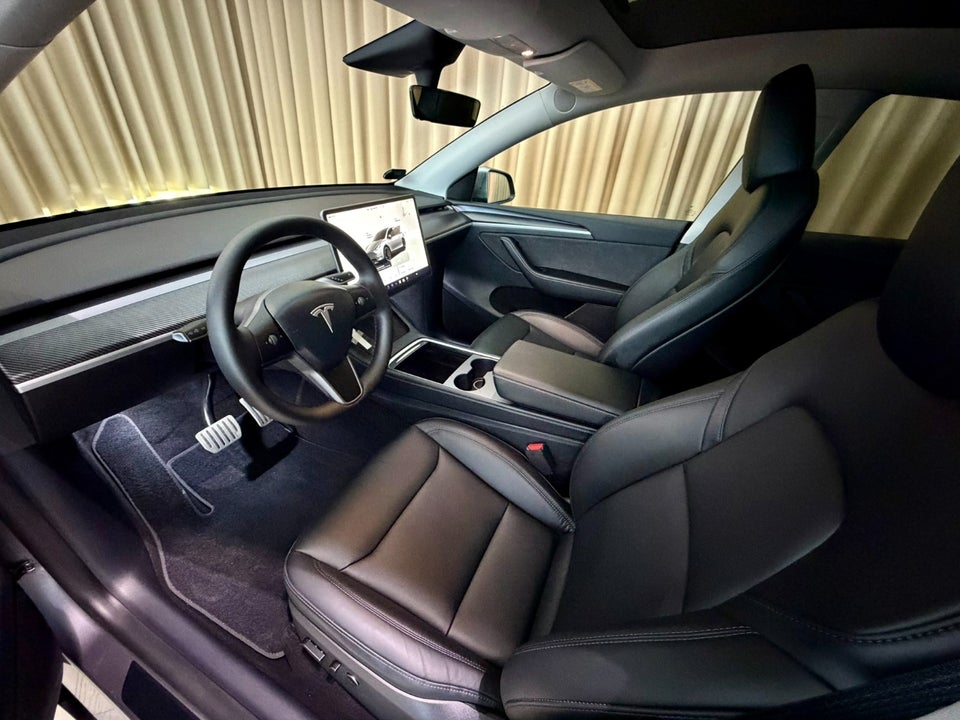 Tesla Model Y Performance AWD 5d