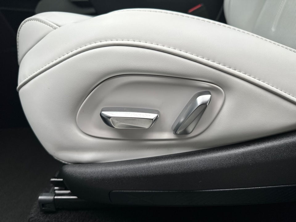 Xpeng G6 Performance 5d