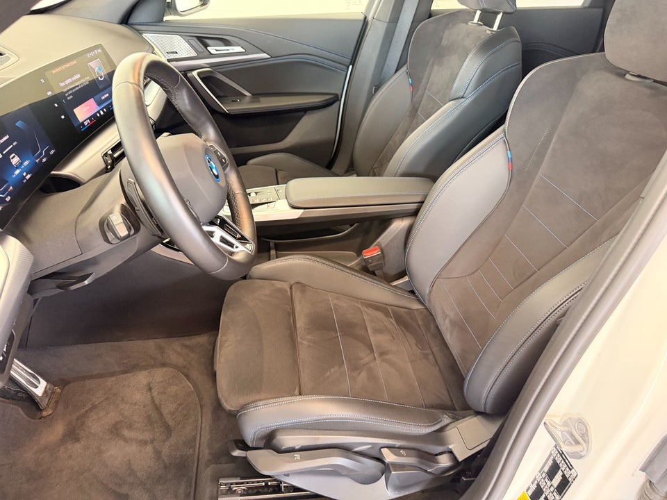 BMW iX1 xDrive30 M-Sport 5d