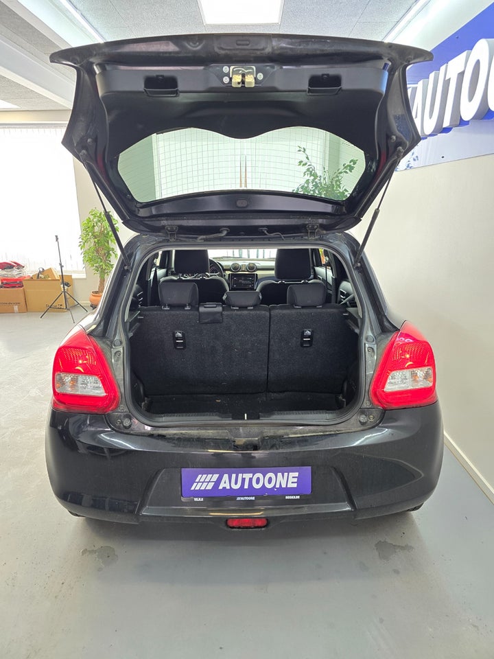 Suzuki Swift 1,2 mHybrid Action Star 5d