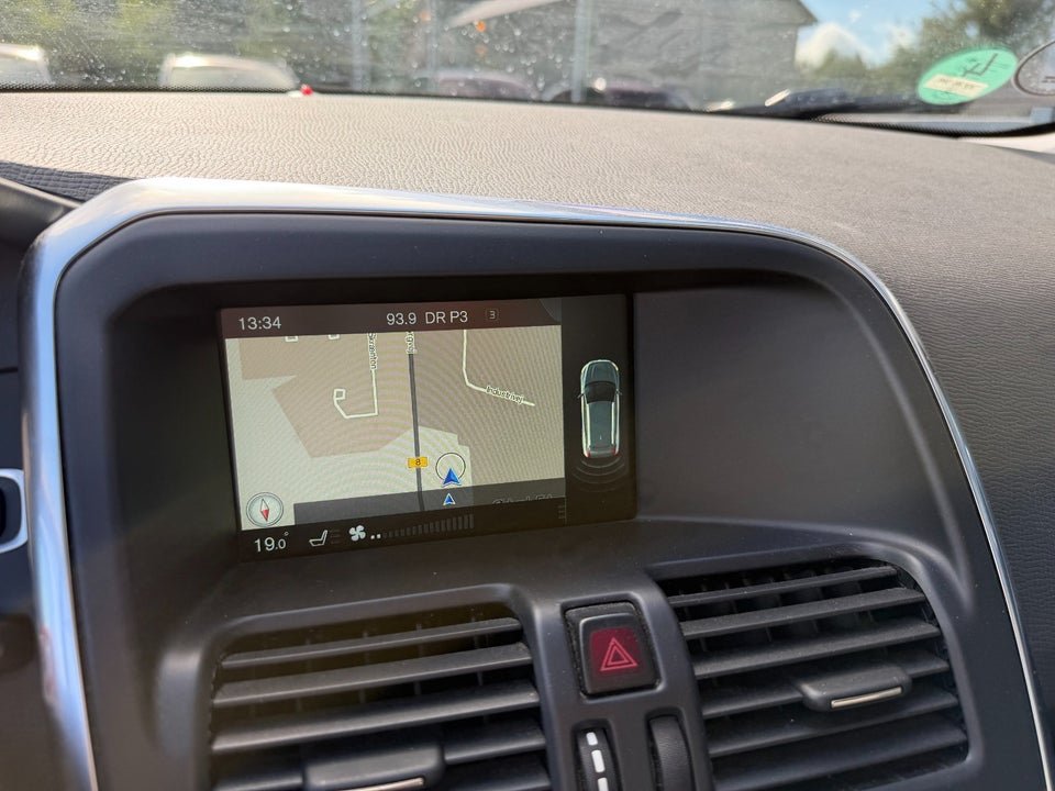 Volvo XC60 2,0 D4 190 Momentum aut. 5d