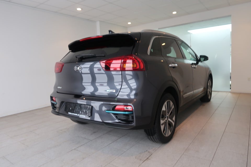 Kia e-Niro 64 Advance 5d