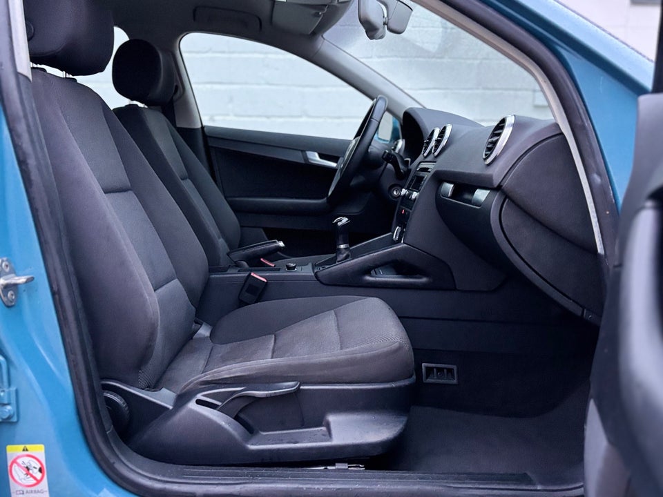 Audi A3 1,9 TDi Ambiente Sportback 5d