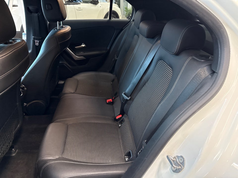 Mercedes A200 1,3 Style aut. 5d