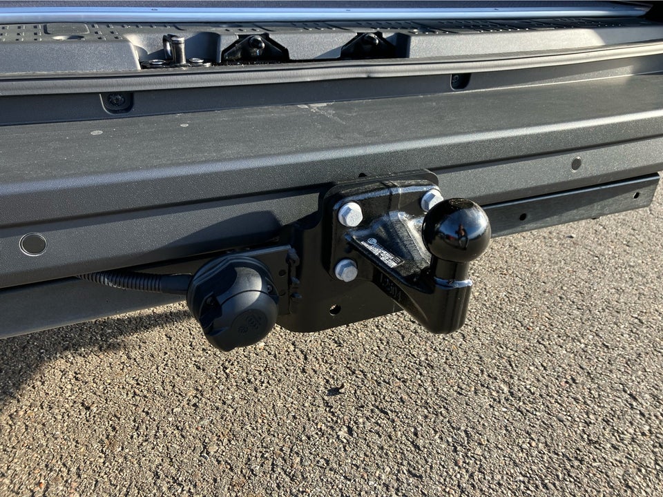 VW Crafter 35 2,0 TDi 177 Kassevogn L3H3 aut.