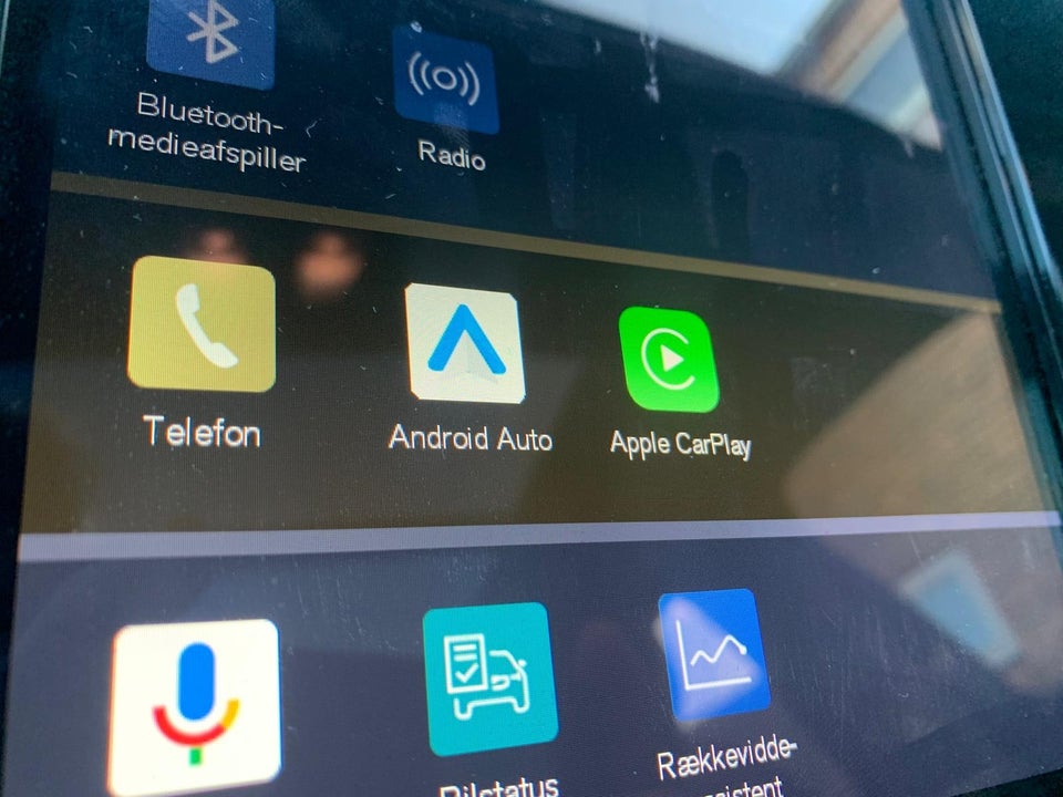 Volvo XC40 P8 ReCharge Twin R-Design 5d